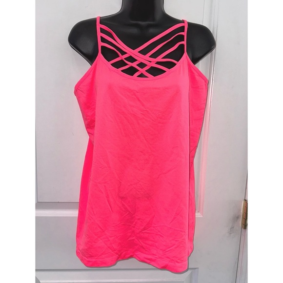 Zenana Outfitters Seamless Lattice Front Cami with Adjustable Straps - Picture 2 of 3